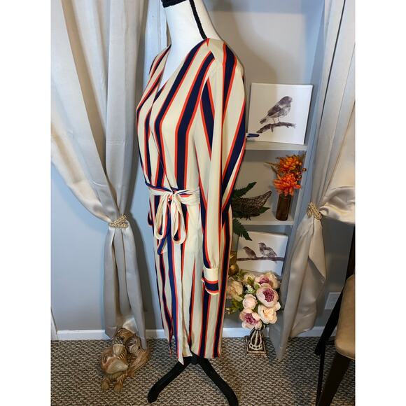 NWT $59.95 NY&C New York & Co Large Long Sleeve Nude Navy Blue Stripe Wrap Dress - Picture 6 of 12